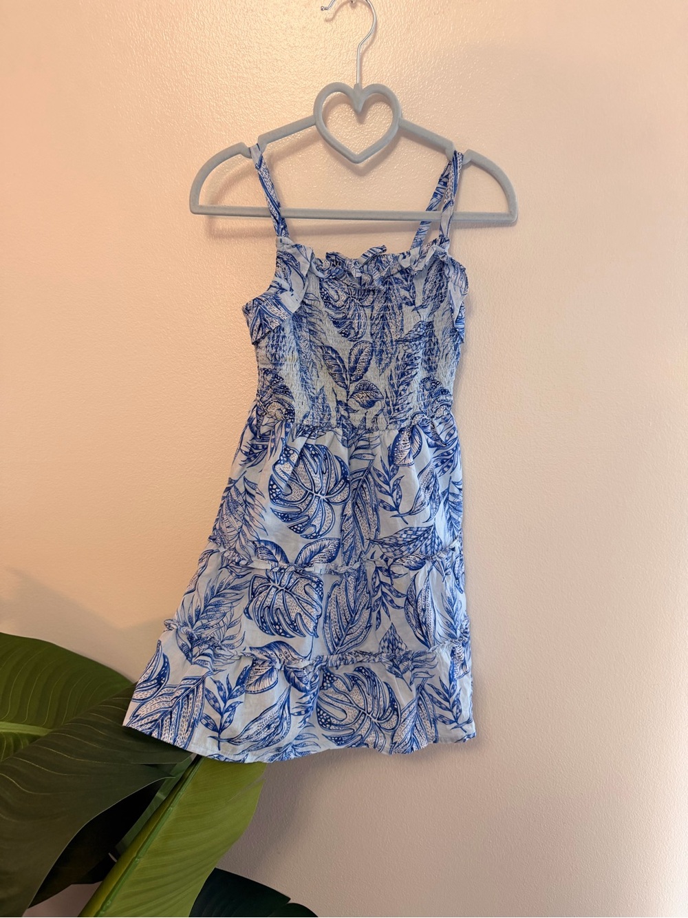 The Children’s Place Girls Blue & White Floral Smocked Sundress | Size 5/6